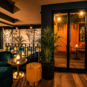 BAR SAINT JULIEN ANGERS STUDIO LO DESIGN ARCHITECTE