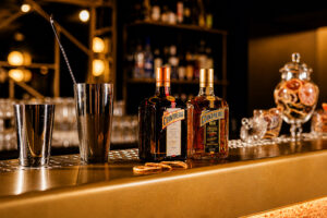 BAR SAINT JULIEN ANGERS STUDIO LO DESIGN ARCHITECTE