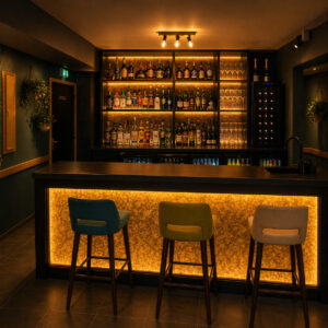 PUB RENAISSANCE MAYENNE STUDIO LO DESIGN ARCHITECTE